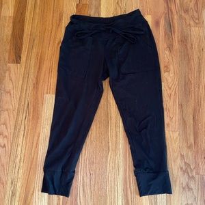 Grace & Lace cropped summer weight loungers